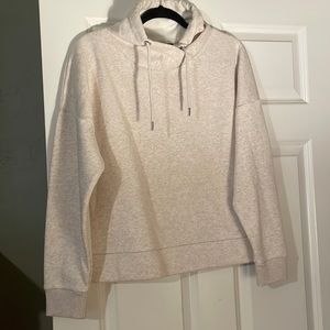 Womenswear sweatshirt